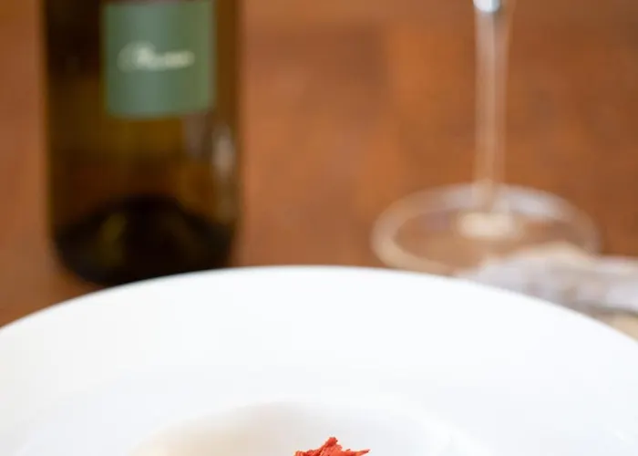 Kabaj Wine & Dine بيت ضيافة